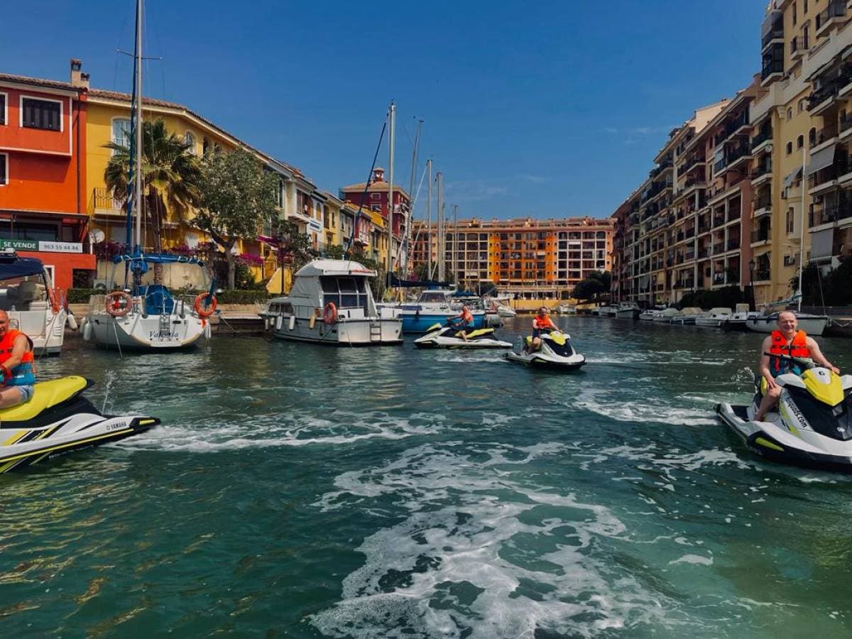 Excursión moto de agua en Port Saplaya